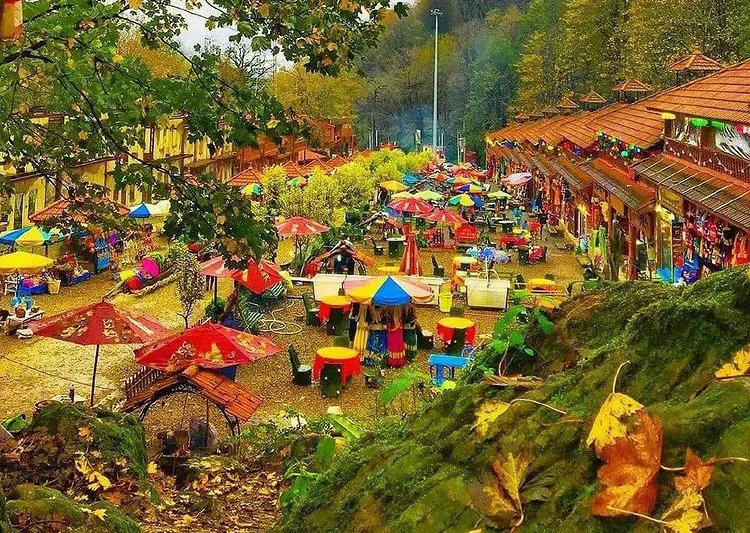 بازارچه سنتی قلعه رودخان